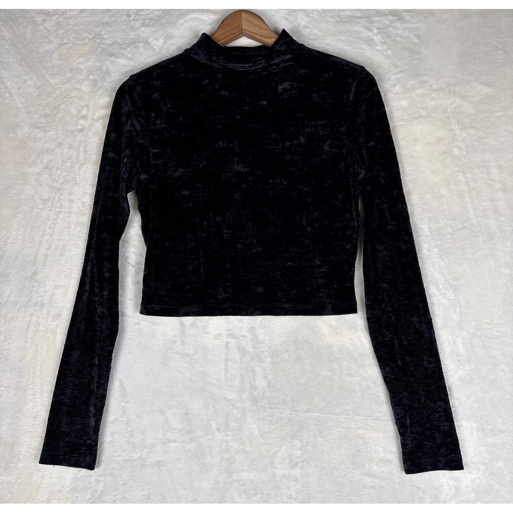 Lululemon All Aligned Mock Neck Long Sleeve 8 Crushed Velvet Top Black Goth Crop